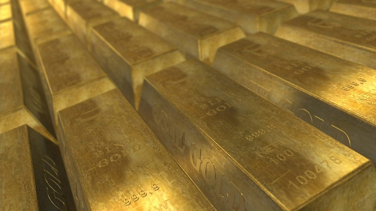 Can gold restore confidence in the dollar? Economist Jim Rickards thinks so