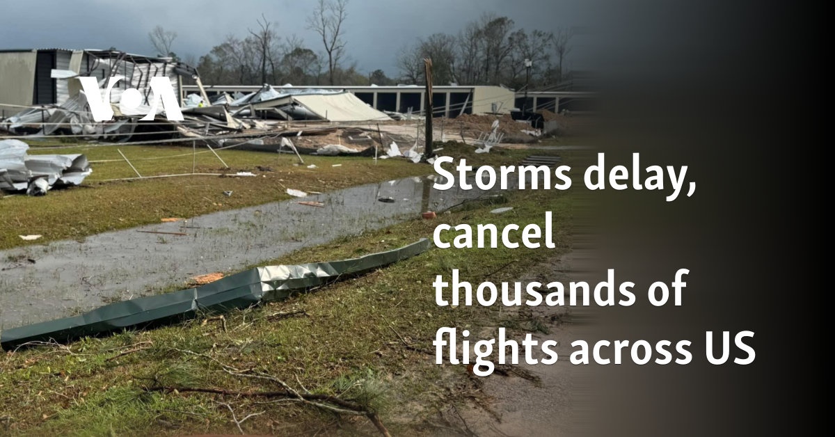 Hurricane delays, thousands of flights canceled across America