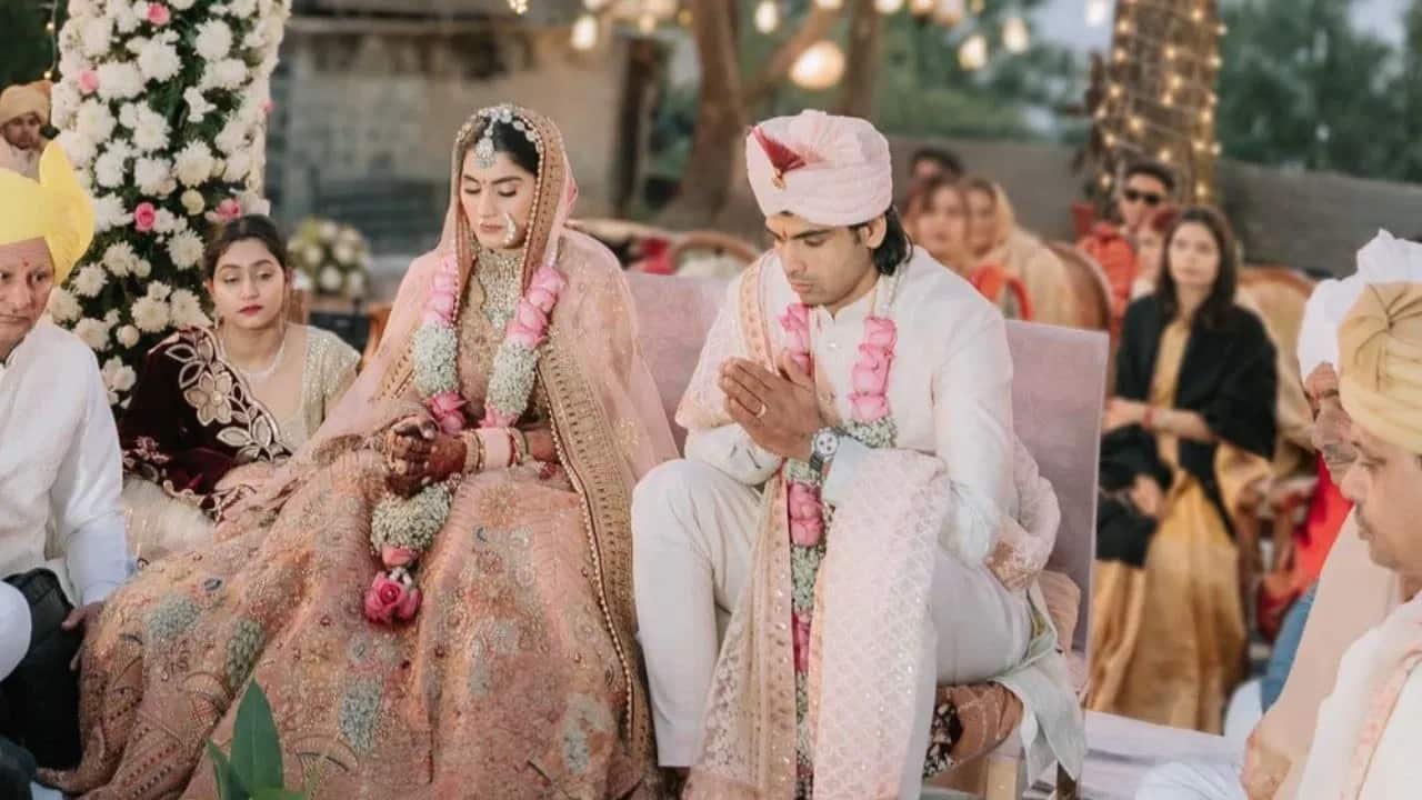 Neeraj Chopra Wife: Golden Boy Neeraj Chopra’s bride Himani is also a player, has a connection with this game – Neeraj Chopra gets married to Himani shares wedding photos
