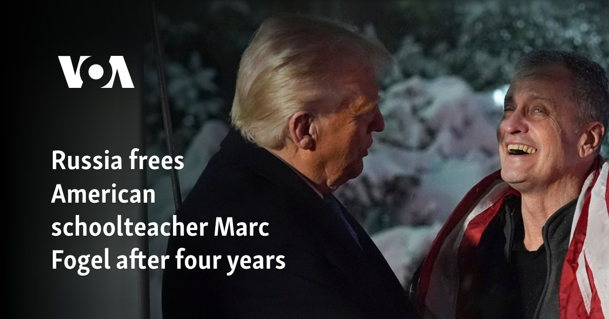 Russia frees American school student Mark Phogel after four years