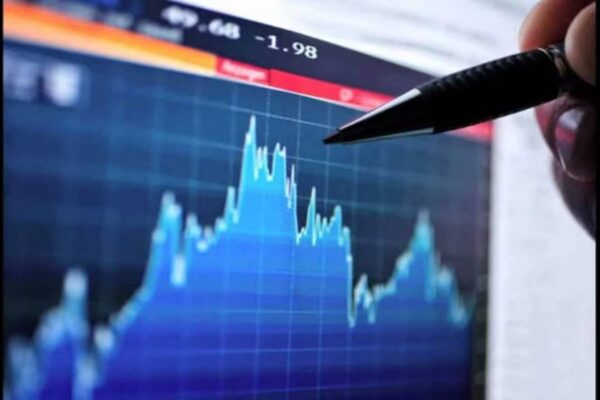 Shares also have favorite months! The most shines in April, when the worst performance – Seasonality in Indian Stock Market Stocks often Shine the brightest in April februry the bleakest sectors too!