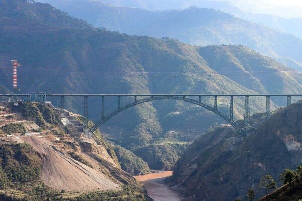 PM Modi Jammu-Kashmir Visit: Now the train will run till Kashmir! PM Modi will show the green signal to Katra -Srinagar Vande India today, Chenab Bridge will also be inaugurated – PM Modi Jammu Kashmir Visit Inaugure Chenab Railway Railway Bridge Will also Flag off Vande Bharat Trains Connecting Srinagar with katra