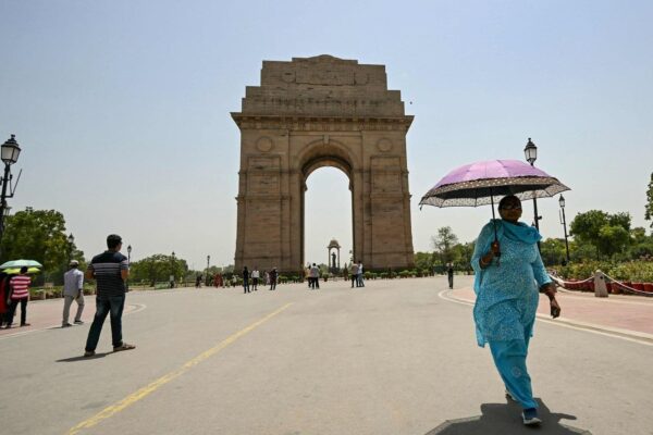 Heavy Rain Alert: From Delhi to UP … Know when the monsoon will reach, relief is going to be found in the scorching heat – Heavy Rain Alert Weather Updates Issued Orenge Alert for Next Two Days in Delhi NCR Heatwave