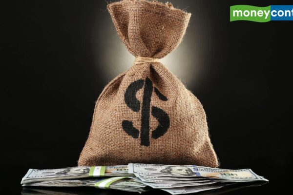FII again sells selling, selling ₹ 2,854 crore shares; DII handled the front with strong purchases – Stock Market June 3 2025 Fii Sell Dii Buy Sensex Nifty Down