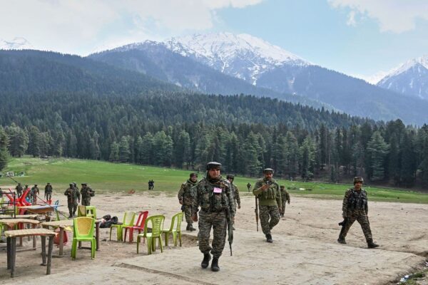 Pahalgam Terror Attack: Two helpers arrested for exposing Lashkar’s conspiracy in Pahalgam terror attack – Pahalgam Terrorist Attack Nia Arrests Two Kashmiri Locals for Helping Pahalgam Atackers Let Terrorist