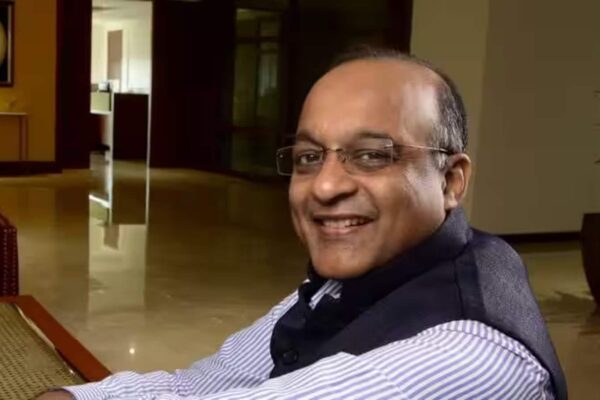 HDFC Bank’s CEO Shashidhar Jagdishan reached Bombay High Court, demand to cancel FIR in controversy with Lilavati Trust – HDFC Bank MD and CEO Sashidhar Jagdishan Approached Bombay High Court Seeking Relief Against Fir Lodged by Lilavati Kirtilal Mehta Medical Trust