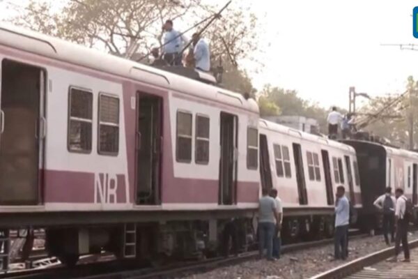 Train derailed: Train derailed in Delhi, Hazrat Nizamuddin was going from Ghaziabad – a train en route from hazrat nizamuddin to ghaziabad derailed derailed Near Shivaji Bridge in Delhi Northern Railway
