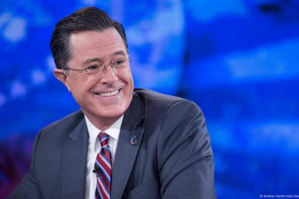 CBS Axes Colbert’s ‘The Late Show’ after Trump Deal Quip – DW – 07/18/2025
