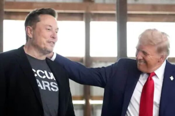 What is Donald Trump and Alan Musk’s relationship? Showing fight or deal of two businessmen