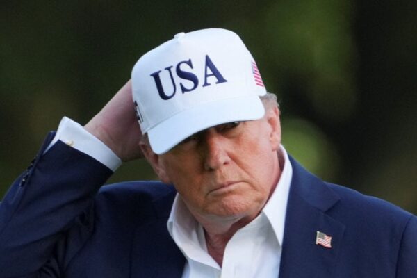 Donald Trump Tariff Date | What is tariff | Why Donald Trump is confused on tariff, then extended date