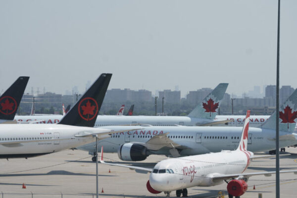 Air Canada to Resume Flights After Government Ends Flight waiting Strike